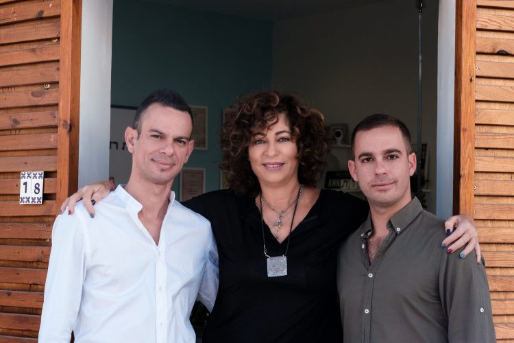 נכונה נכונה