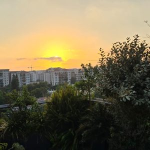 למכירה בבלעדיות, פנטהאוס עם מ.שמש 93 מ"ר לנוף פתוח, רעננה