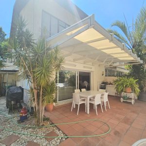 למכירה בבלעדיות, קוטג' עם 4 חדרי שינה מרווחים בקומת מגורים, הרצליה הצעירה