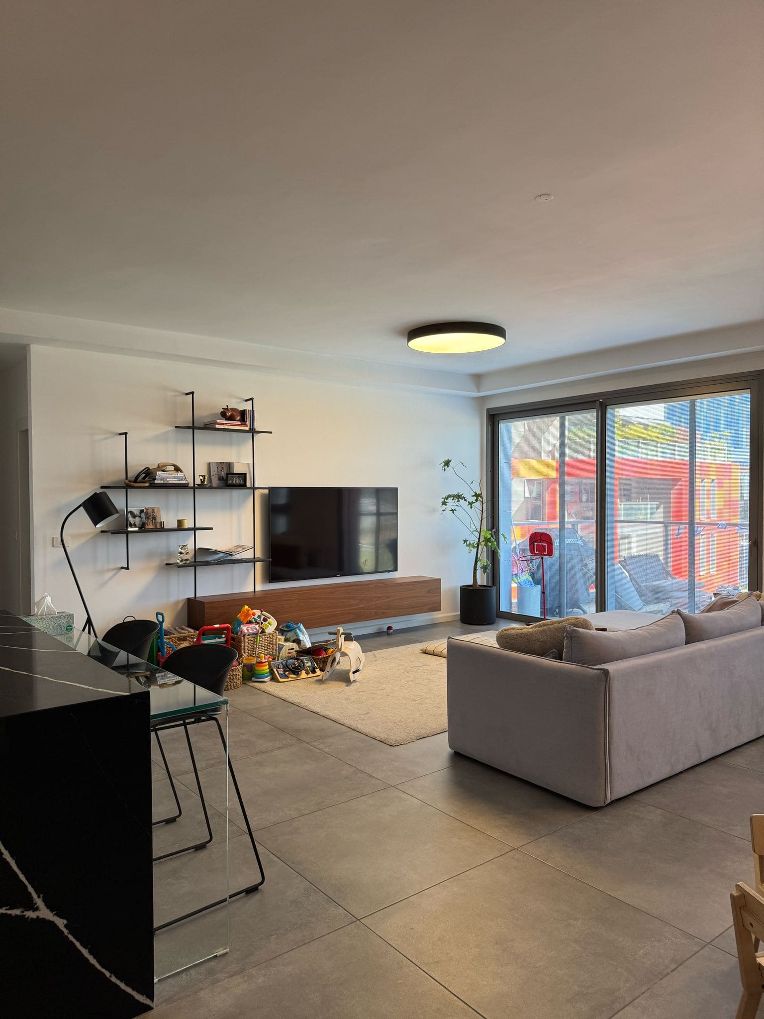 למכירה בבלעדיות 3.5 חד' בהרצליה הילס במחיר מציאה! – תמונה 3